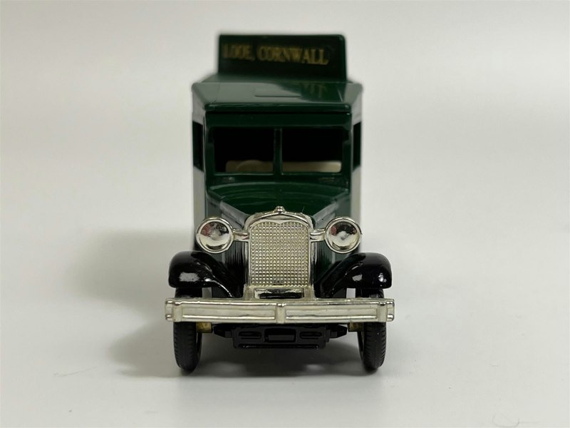 MCSlots View Vans The Collectable Souvenir Looe Cornwall View Vans VV01D S8