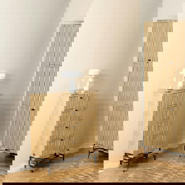 Furniture To Go Albany Chest of 4 Drawers in Oak/Black Legs