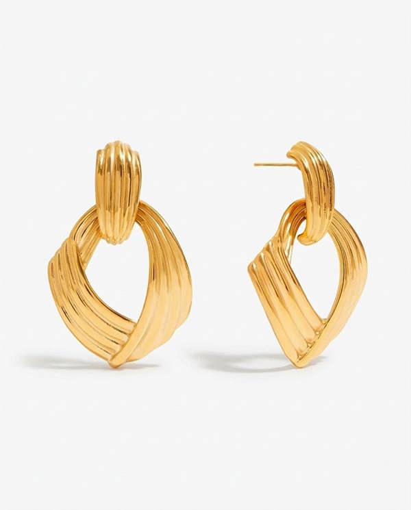 Elk & Bloom Large Thick 14K Gold Ribbed Drop Hoop Studs