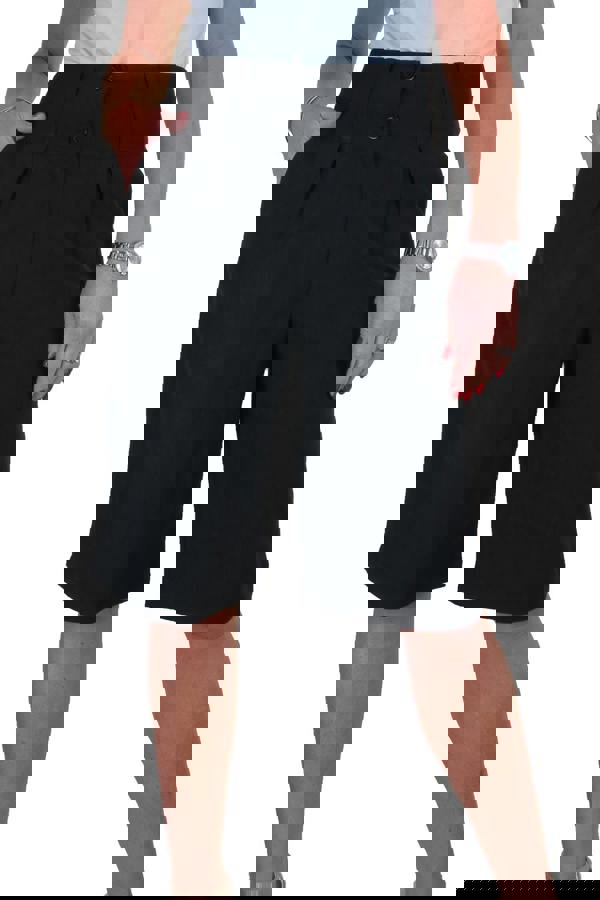 Paulo Due Women's Tailored Wide Leg Knee Shorts