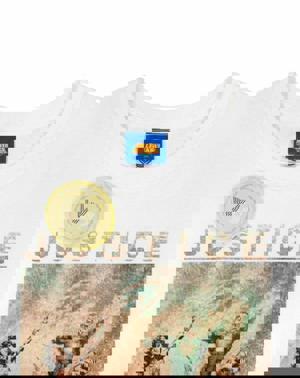 DC Comics Mens White Justice League Short Sleeved T-Shirt