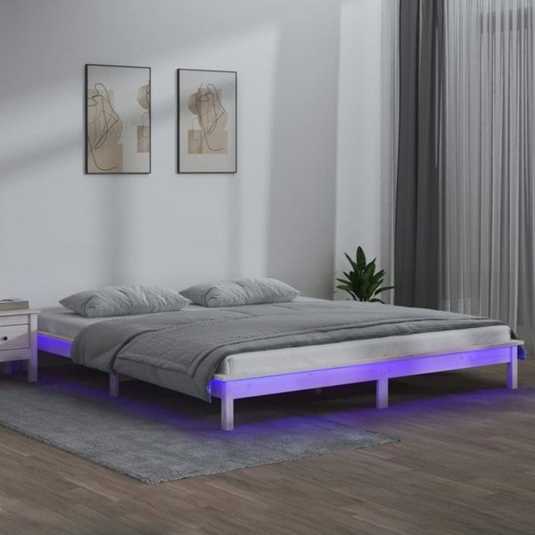 Berkfield LED Bed Frame White 135x190 cm Double Solid Wood