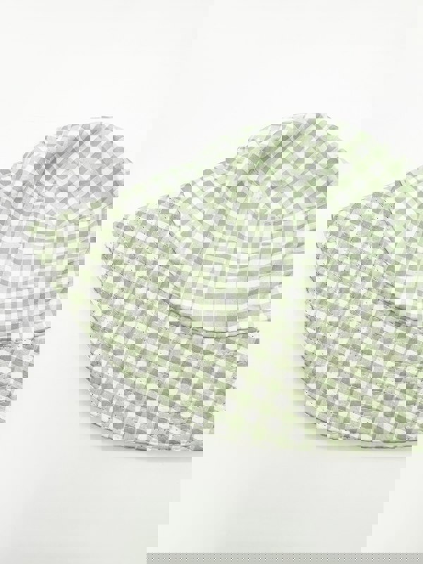 SVNX Rylee Gingham bucket hat in green & white