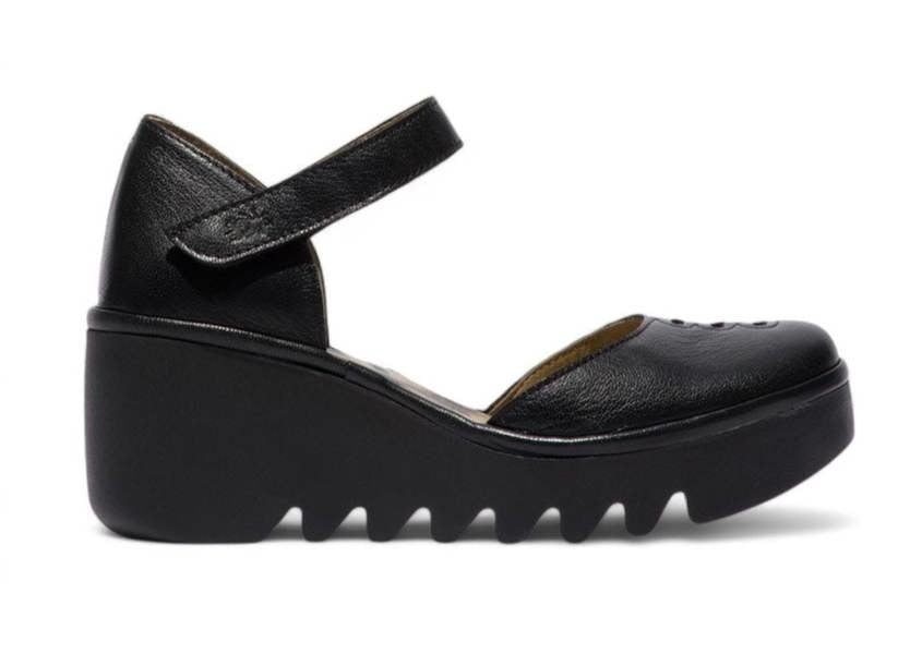 Fly London Women's Black BISO305FLY Mousse Leather Wedge Sandals
