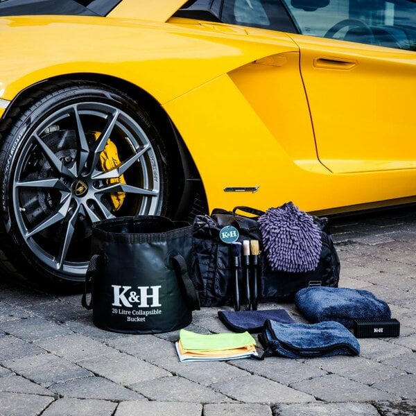 15-Piece Premium Car Cleaning Set with Oxford Cloth Travel Bag for Ultimate Auto Care and Professional Quality Tools