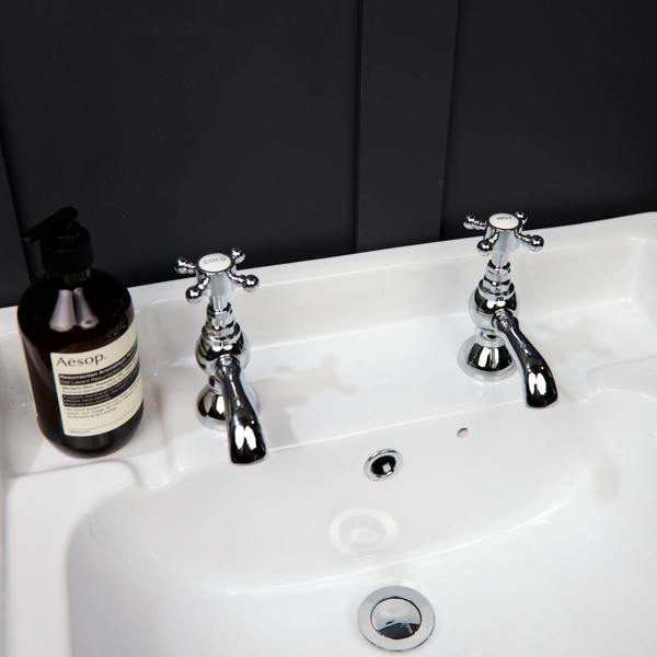 Flode Flen | Basin Pillar Taps | Chrome