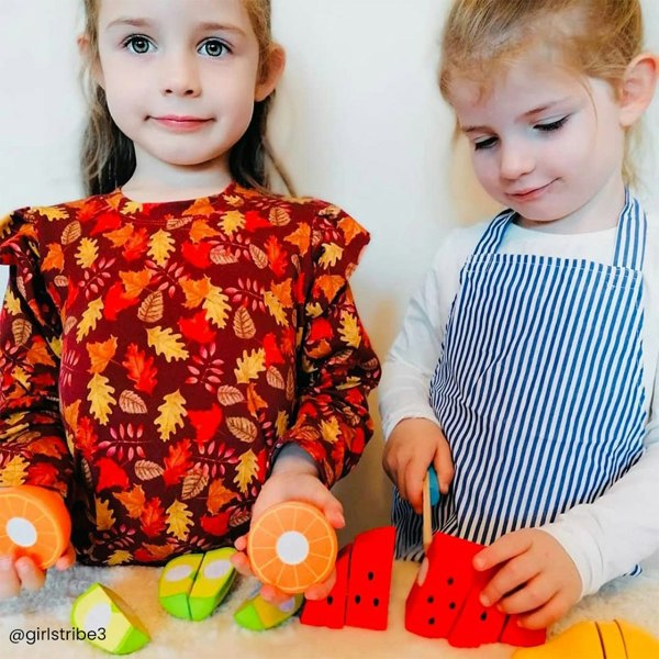 Bigjigs Toys Cutting Fruit Chefs Set - Includes Chefs Apron, 4 Pieces Of Wooden Fruit And 1 Slicer