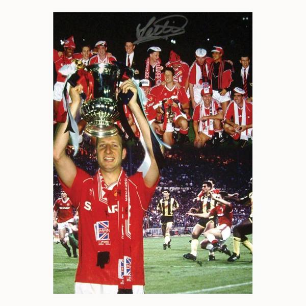 Lee Martin Signed Manchester United photo — Unframed