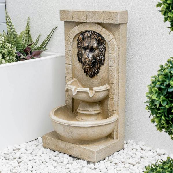 Gardenwize Lion Head Solar Wall Fountain with Battery Backup