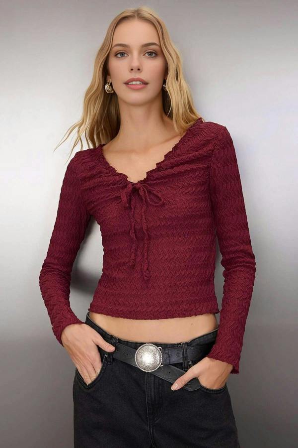 WOVCOR Textured Tie Detail V-Neck Stretch Knit Blouse