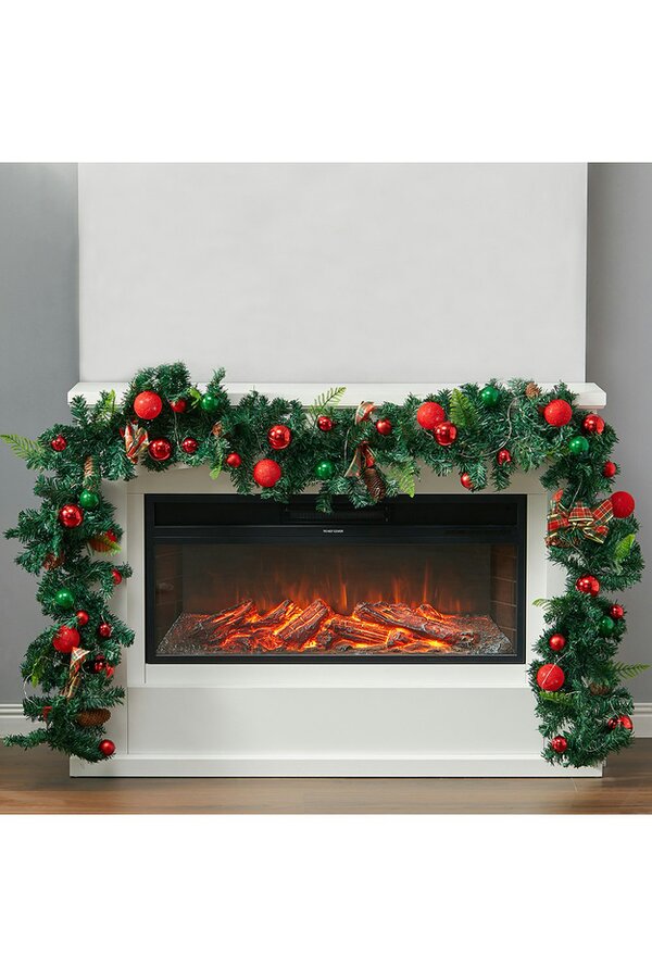 Living and Home 2.7m LED Light String Berry Ball Garland Christmas Decor