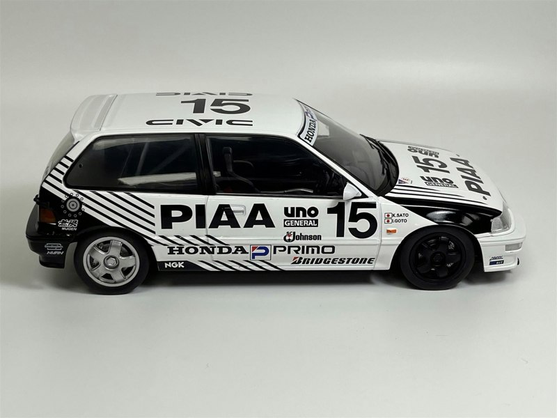 Triple9 Honda Civic EF-9 #15 PIAA 1991 1:18 Scale Triple 9 1800102