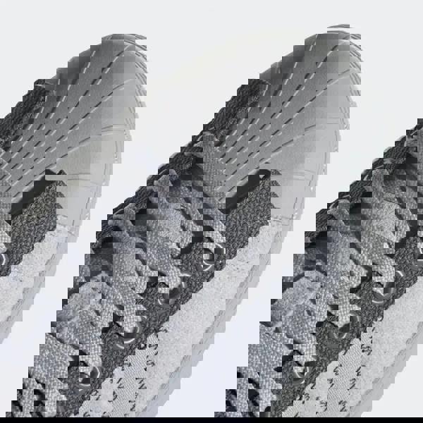 4ba52c201bc6fe9d051ff4aabd403894