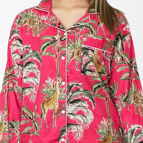 Hayley & Co Giraffe Print 100% Cotton Long Pyjama Set in Pink