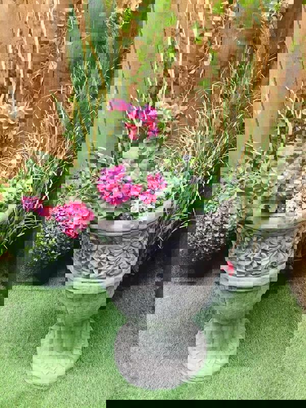 Flower design Stone cast Garden Vase