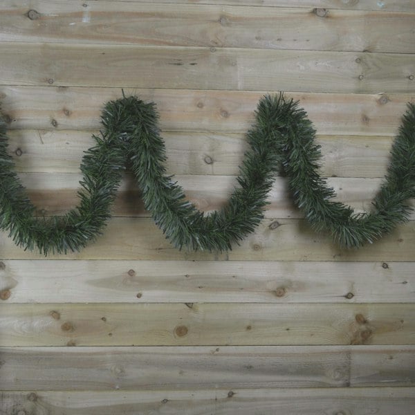 Samuel Alexander 10m x 15cm Luxury Chunky Cut Tinsel Garland Christmas Tree Decoration - Green