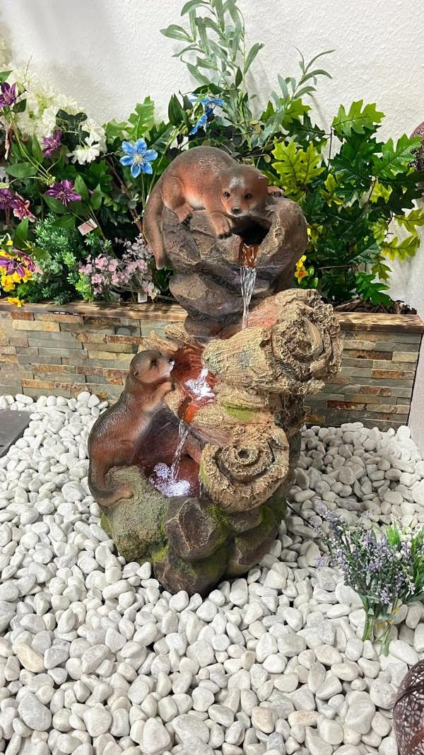 Tranquillity Water Features Curious Otters Animal Animal Fountain Water Feature