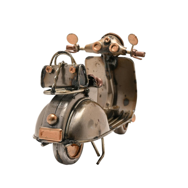 Harvey Makin Ornament - Scooter