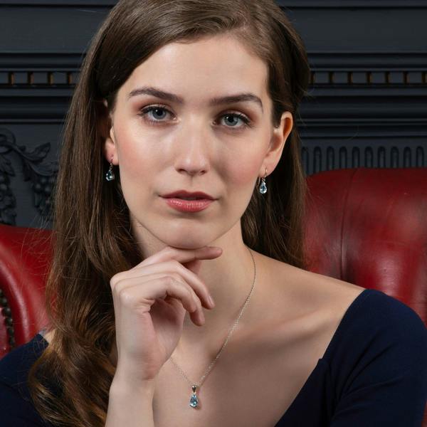 925 Sterling Silver Pear Shaped Blue Topaz Pendant Necklace - namana.london