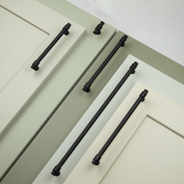 Handle & Home Matt Black Industrial Pipe Pulls