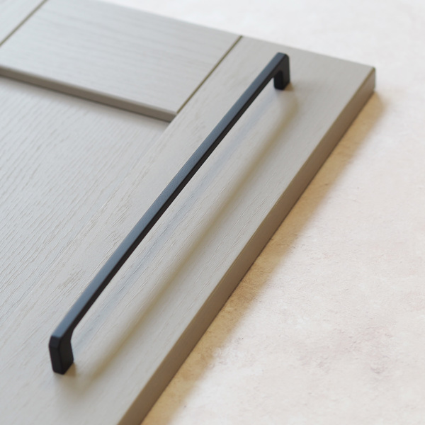 Handle & Home Matt Black Angled End D-Bar Handles
