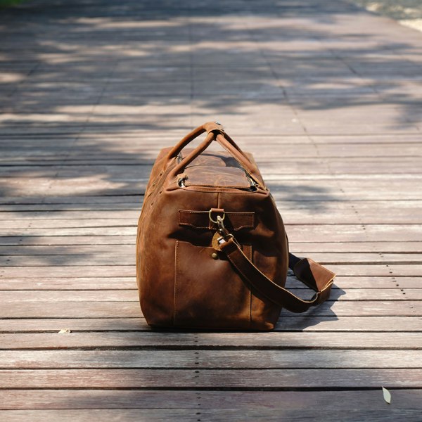 Touribag Genuine Leather Holdall Luggage Bag - Brown