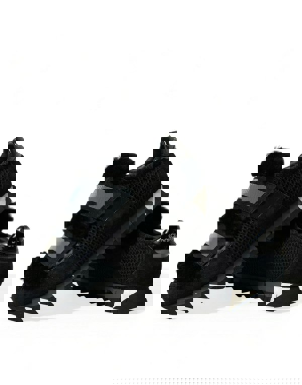 158426751.jpg