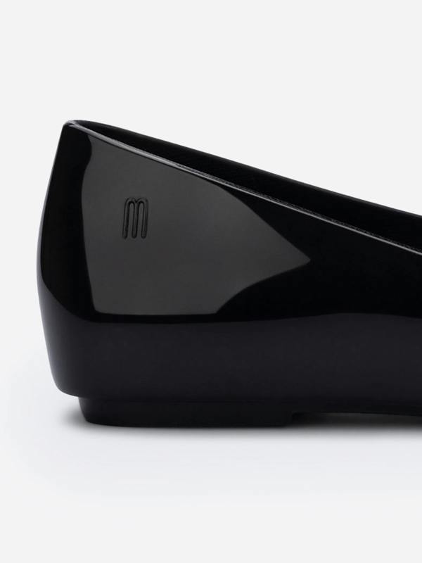 MELA6009_BLACK_4