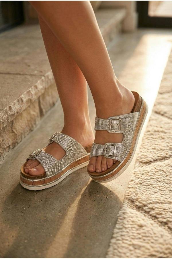 Aria Womens Rhinestone Buckle Platform Sandals - WHITE