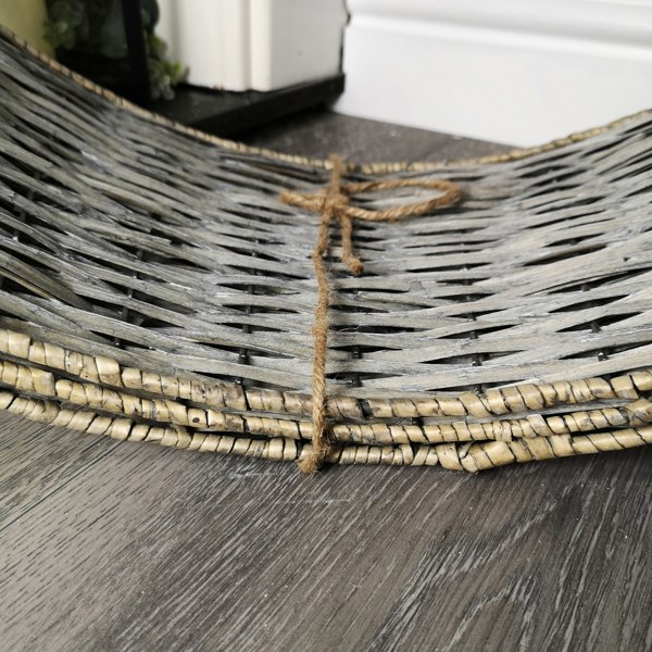 Samuel Alexander 40/58cm Samuel Alexander KD Willow Christmas Tree Skirt Wicker Rattan- Medium Natural