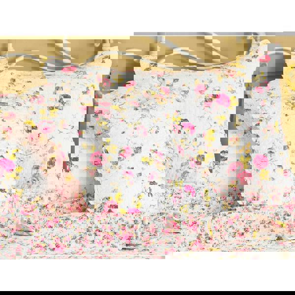 Riva Home Honeypotlane Pillow Sham - White