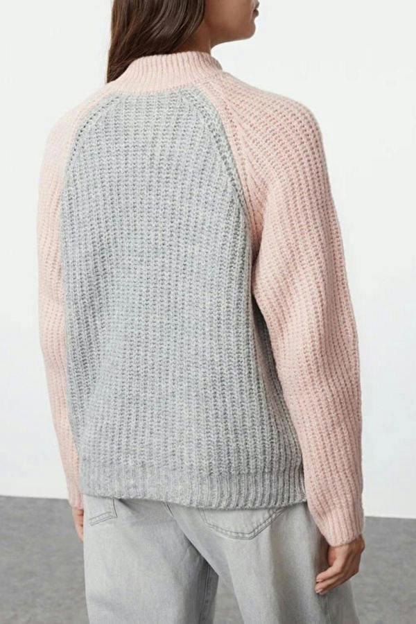 WOVCOR Color Block Soft-Textured Knit Sweater