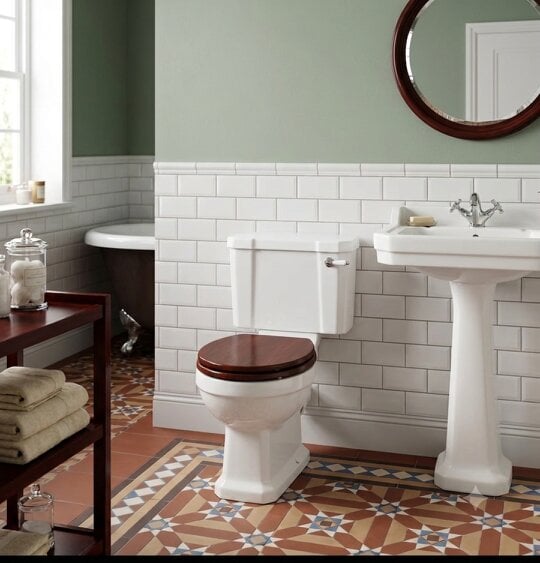 RTS  Cherrywood Soft Close Toilet Seat