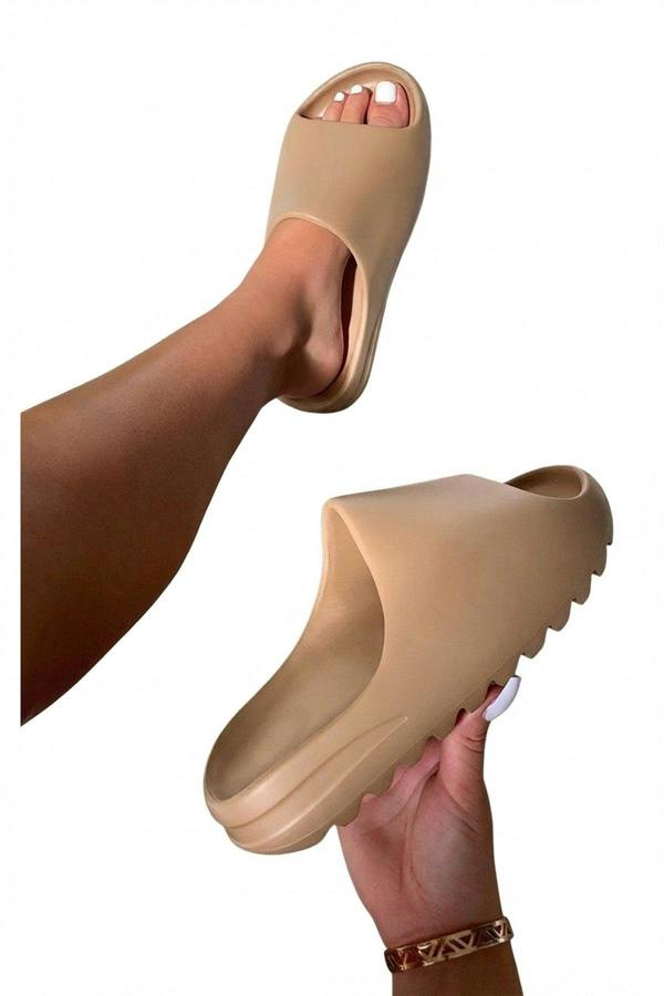 Lou Slip On Sandals - Mocha_wb