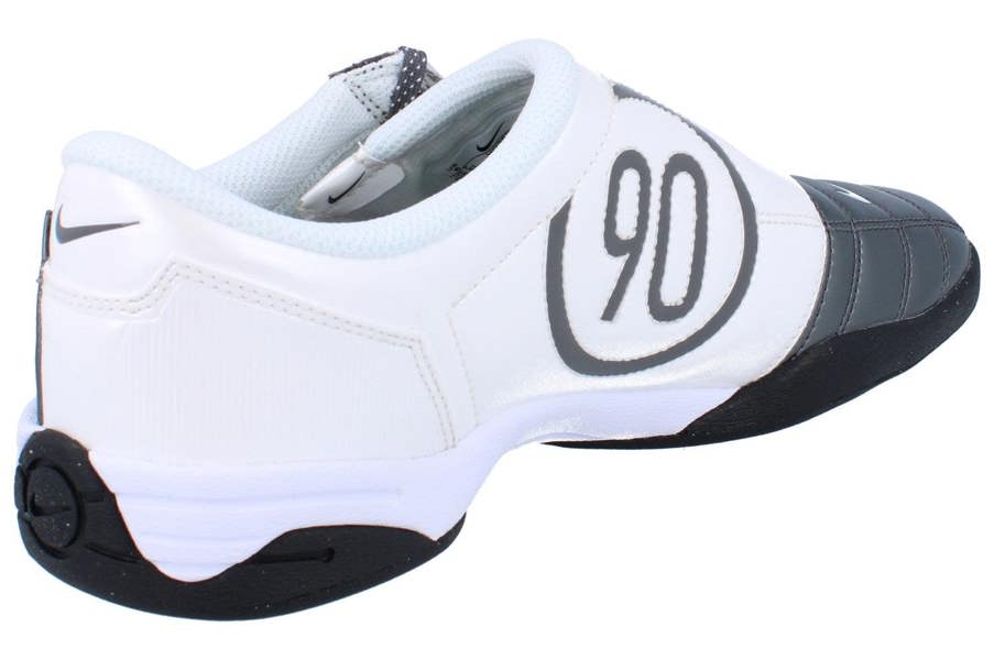 Nike Total 90 Mens Trainers Hq2851 Shoes  001 - Light Graphite Summit White 001 - Photo 2