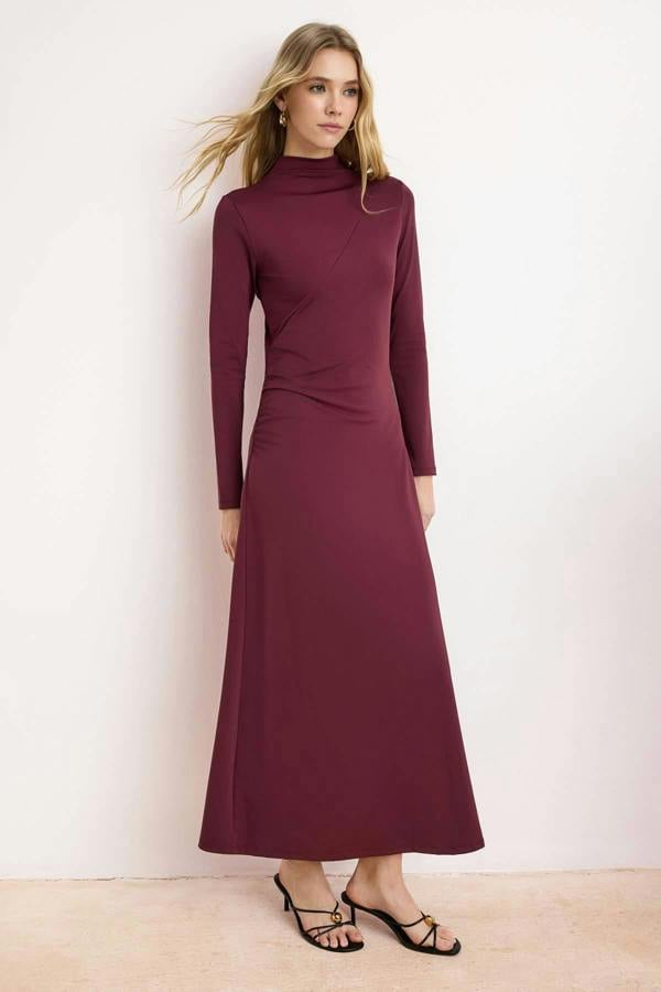 WOVCOR Round Neck Long Sleeve Ruched Detail Bodycon Maxi Dress
