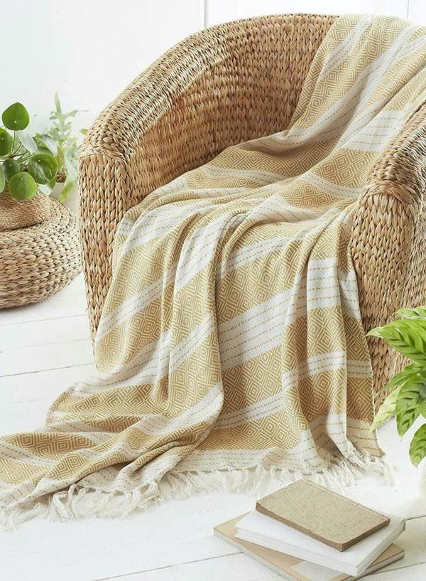 120 x 150cm PET Throw Diamond Ochre