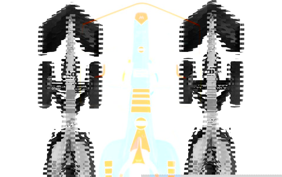 Scalextric Williams FW45 Alex Albon Gulf Edition Single Seater 1:32 Scalextric C4559