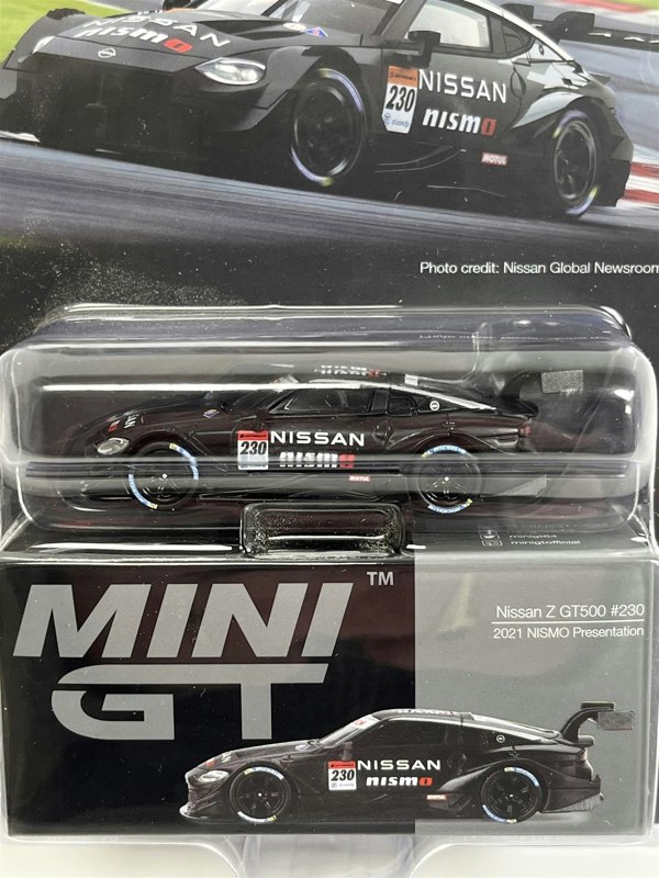 Mini GT Nissan Z GT500 #230 2021 Nismo Presentation 1:64 Mini GT MGT00755L