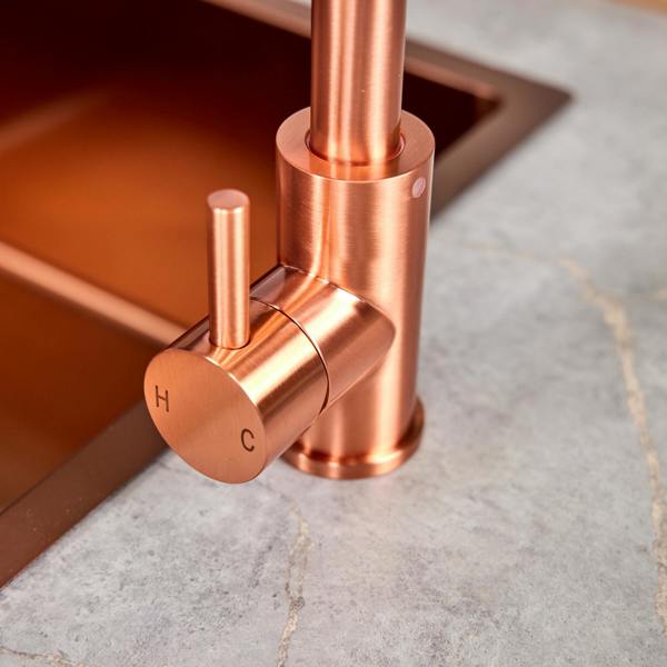 Flode Malaren | Single Lever Kitchen Sink Mixer Tap with Swivel Spout | Swan Neck Design | Rose Copper Finish