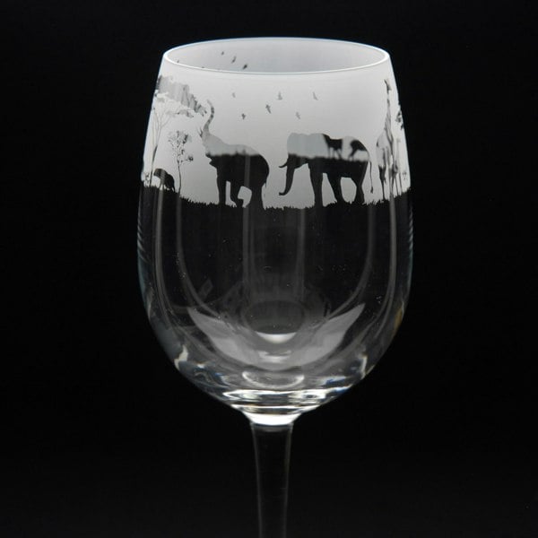 Glyptic Glass Art Safari Crystal Wine Glass - Hand Etched/Engraved Gift