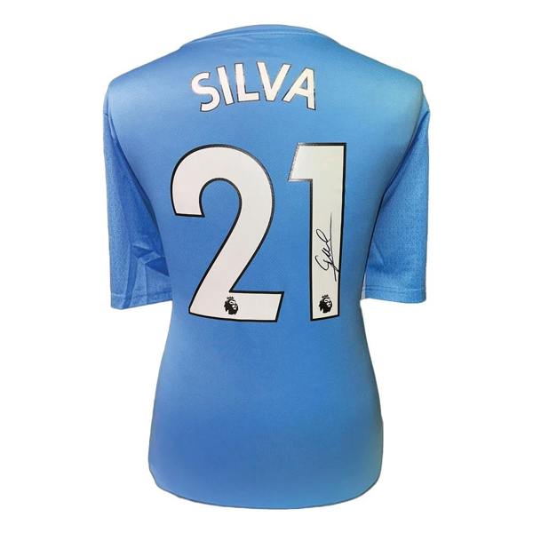 Unbranded David Silva signed Manchester City shirt — Framed