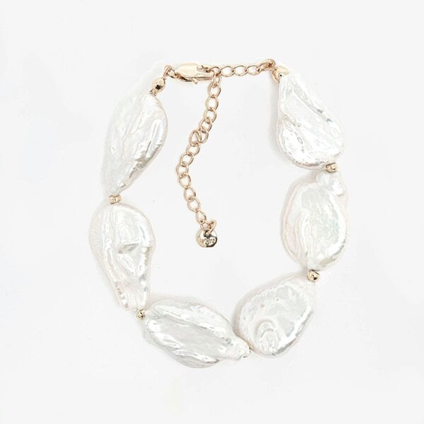 Uchi & Soto Shinju Gold Baroque Pearl Bracelet