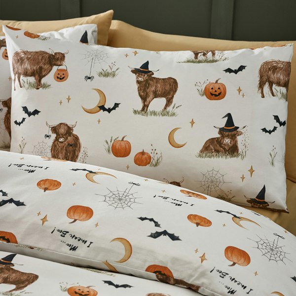 Catherine Lansfield Halloween Highland Cow Reversible Duvet Cover Set Natural