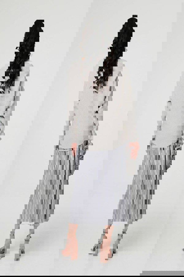 Grey | Floral Long Batwing Sleeve Relaxed Top
