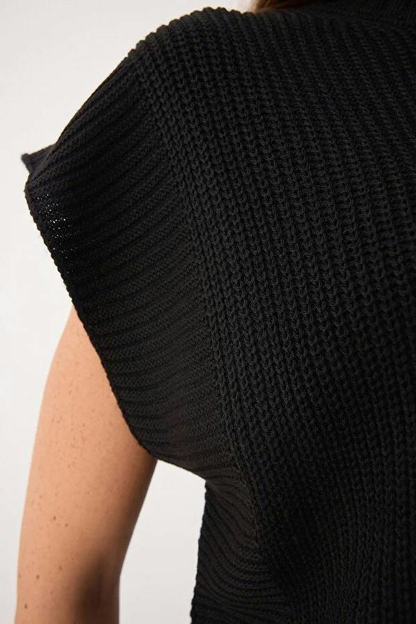 WOVCOR Crop Crew Neck Knit Sweater