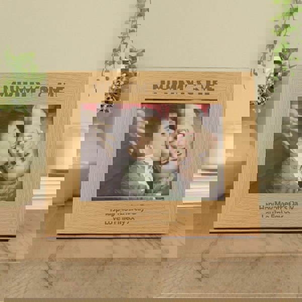 Personalised Memento Company Personalised Mummy & Me 5x7 Landscape Oak Finish Photo Frame