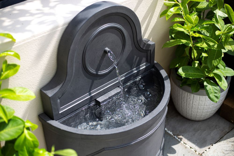 Tranquillity Water Features Winchcombe Springs Contemporary Water Feature