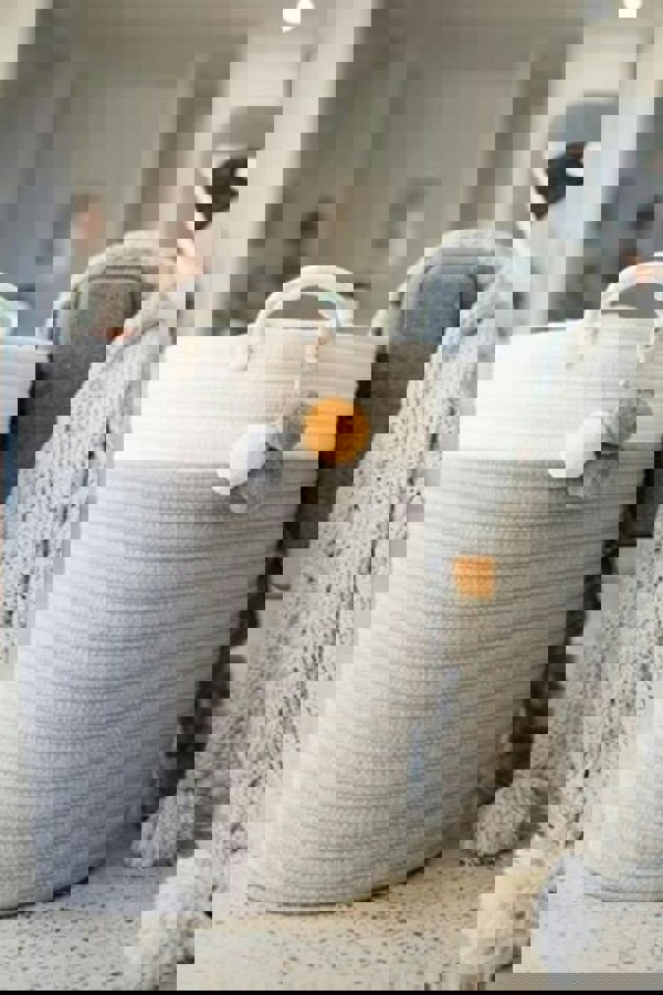 Living and Home 63L Woven Cotton Thread Laundry Clothes Hamper Basket Baby Kids Toys Storage with Handlers 50cm H