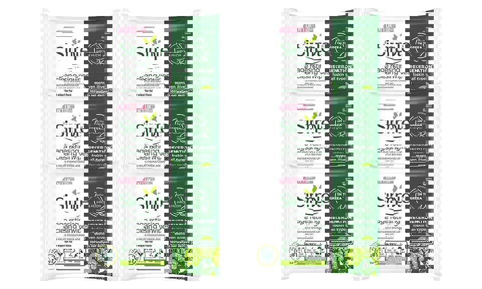 Simple Regeneration Age Resisting Cleansing Wipes with Green Tea Goodness